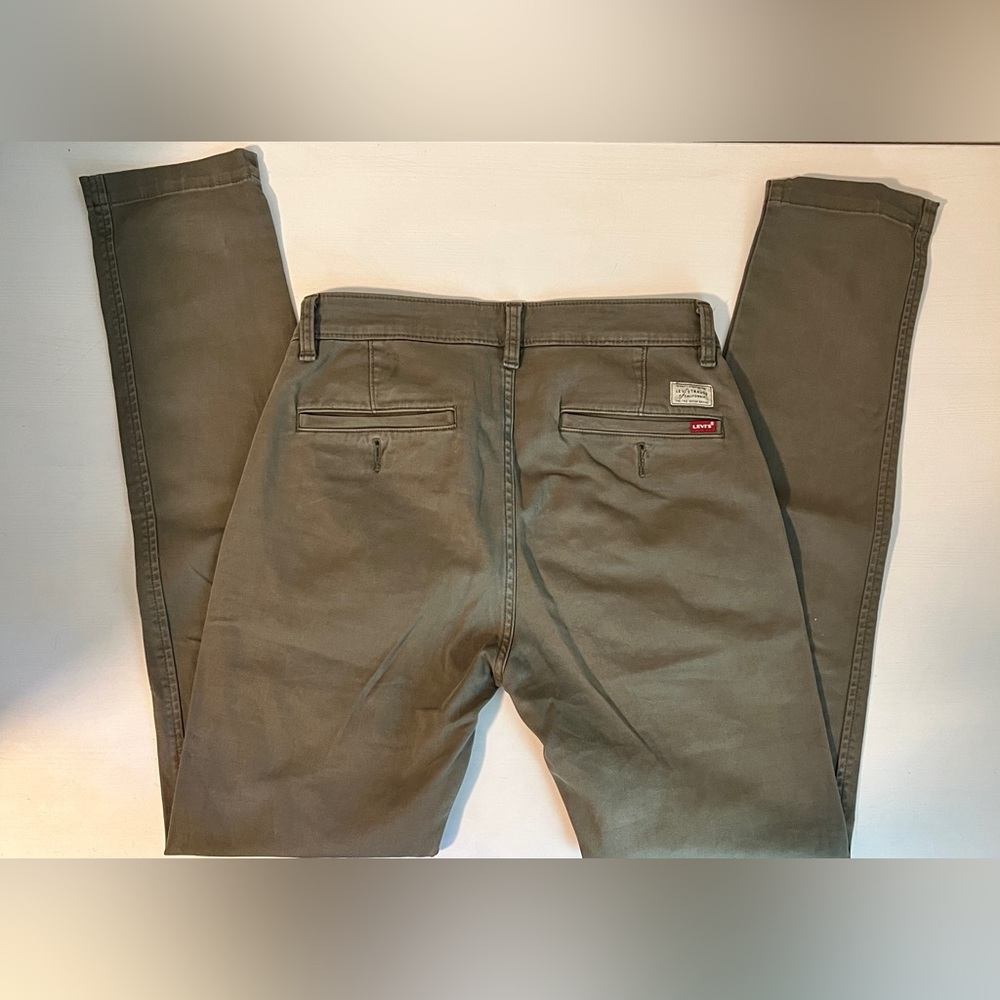 Levi’s xx Slim Taper. Olive Green. 30W x 34L. Good condition.